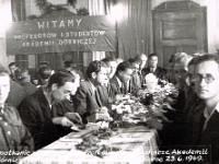 Rok 1949. Wizyta studentów i profesorów Akademii Górniczo - Hutniczej.